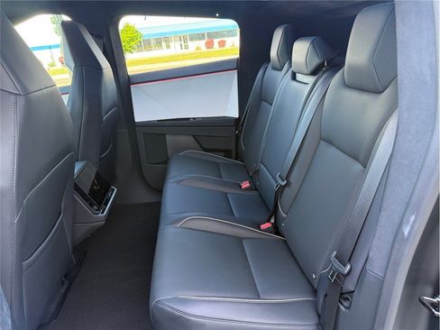 Used 2024 Tesla Cybertruck Cyberbeast AWD/4WD image 29