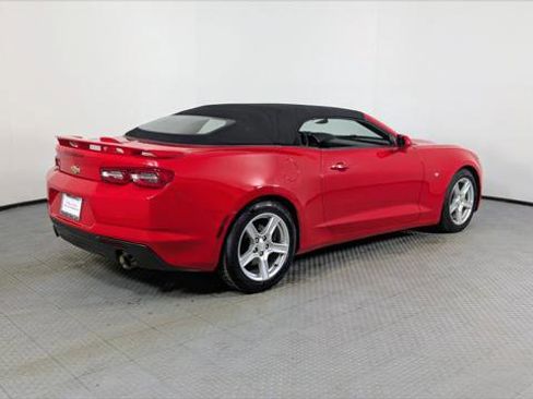 Used 2020 Chevrolet Camaro LT image 8