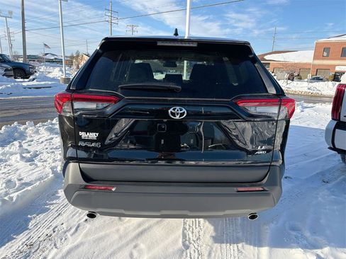 New 2025 Toyota RAV4 LE image 7
