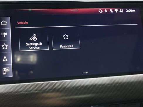 Used 2022 Audi e-tron GT Prestige image 55