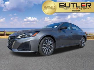 Used 2025 Nissan Altima 2.5 SV video 1