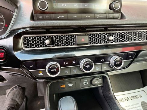 Used 2024 Honda Civic EX image 15