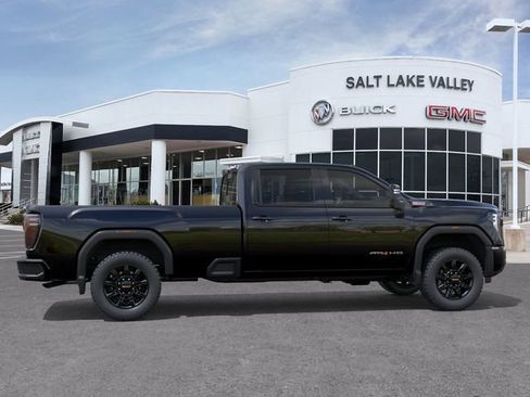 New 2026 GMC Sierra 3500 AT4 w/ AT4 Premium Plus Package AWD/4WD image 5