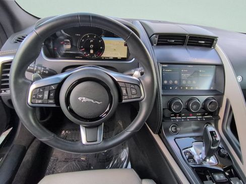 Used 2023 Jaguar F-TYPE R-Dynamic AWD/4WD image 10