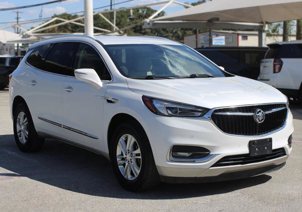 Used 2019 Buick Enclave Premium w/ Trailering Package, 5000 lbs. AWD/4WD image 2