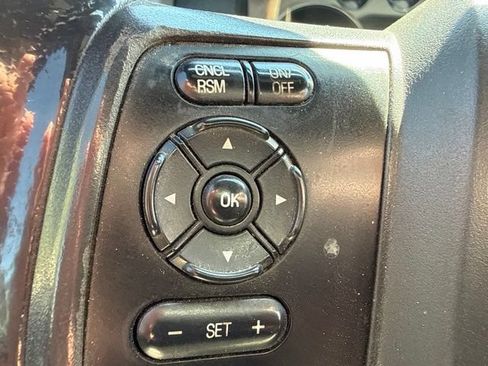 Used 2014 Ford F350 Lariat w/ Lariat Ultimate Package AWD/4WD image 27