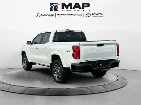 Used 2023 Chevrolet Colorado Z71 w/ Z71 Convenience Package 2 image 3