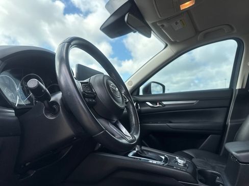 Used 2021 MAZDA CX-5 Touring FWD image 35
