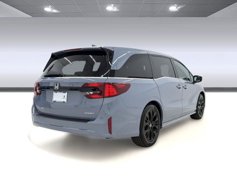 Used 2025 Honda Odyssey Sport-L image 7