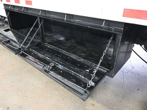 Used 2021 Ford F550 2WD Regular Cab Super Duty image 30