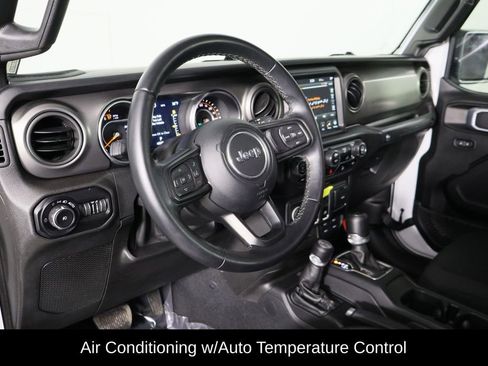 Used 2021 Jeep Wrangler Willys image 23