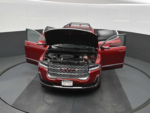 Used 2021 GMC Acadia Denali w/ Denali Technology Package AWD/4WD image 49