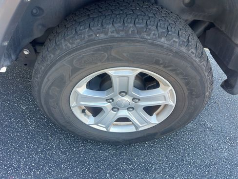 Used 2018 Jeep Wrangler Unlimited Sport S image 6