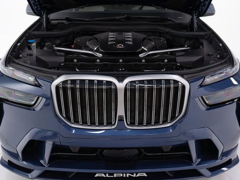 Used 2025 BMW ALPINA XB7 AWD/4WD image 49