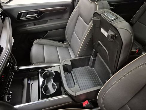 New 2026 Chevrolet Tahoe Premier image 36