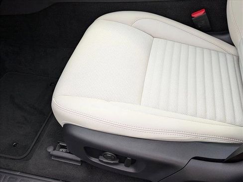 Used 2025 Land Rover Discovery Sport S AWD/4WD image 4