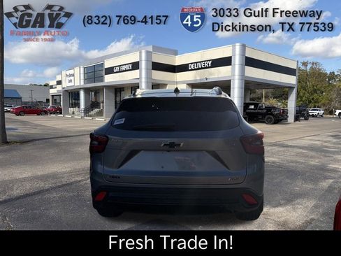 Certified 2025 Chevrolet Trax RS w/ Sunroof Package image 8