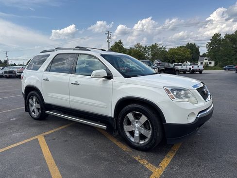 Used 2011 GMC Acadia SLT AWD/4WD image 4