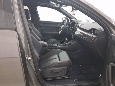 Used 2025 Audi Q3 2.0T Premium Plus w/ Premium Plus Package image 34