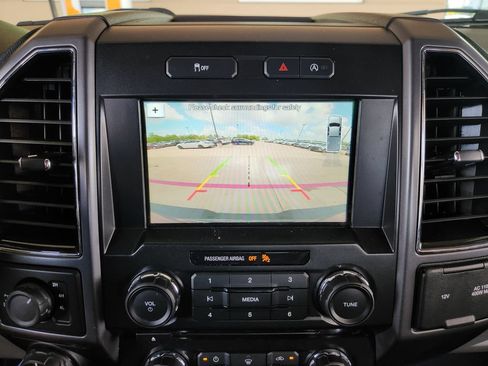 Used 2017 Ford F150 XLT w/ Equipment Group 302A Luxury AWD/4WD image 19