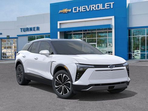 New 2025 Chevrolet Blazer EV LT image 7