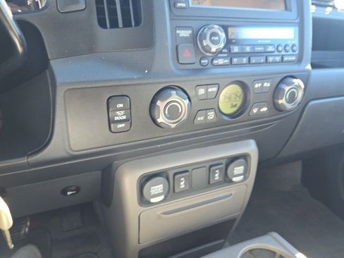 Used 2011 Honda Ridgeline RTL image 17