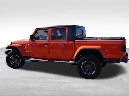 Used 2020 Jeep Gladiator Overland AWD/4WD image 8
