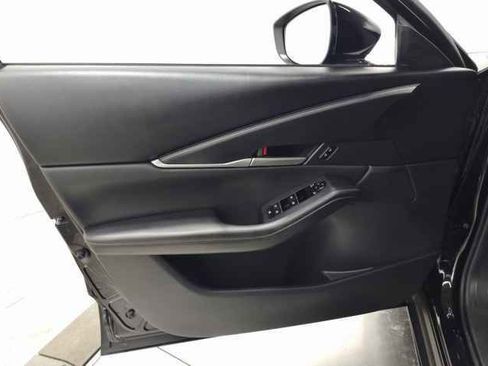 Used 2021 MAZDA CX-30 AWD 2.5 S w/ Select Package image 14