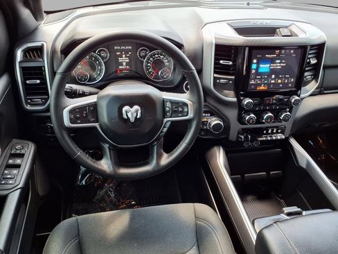 Used 2025 RAM 1500 Big Horn AWD/4WD image 4