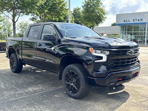 New 2026 Chevrolet Silverado 1500 LT Trail Boss w/ Convenience Package II AWD/4WD image 1