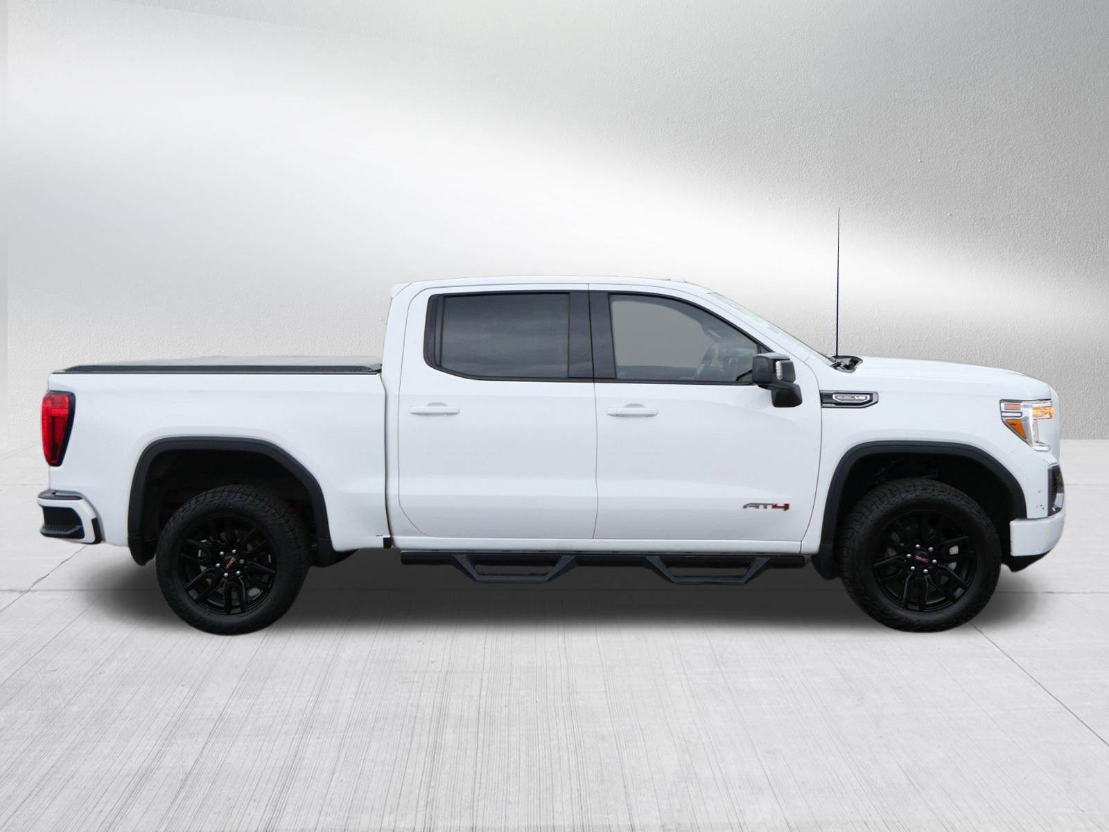 Certified 2021 GMC Sierra 1500 AT4 w/ AT4 Premium Package AWD/4WD image 8