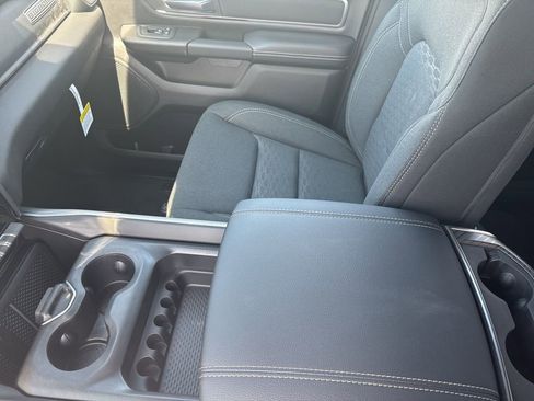 New 2026 RAM 1500 Big Horn AWD/4WD image 29