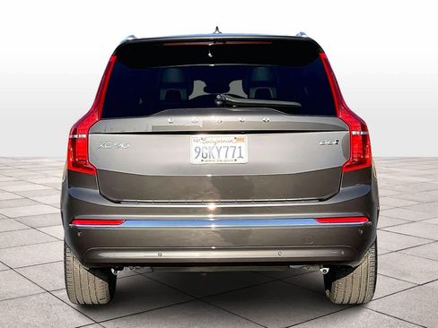 Used 2023 Volvo XC90 B6 Plus w/ Protection Package Premier image 7
