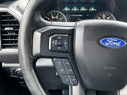Used 2018 Ford F150 XLT w/ Equipment Group 302A Luxury AWD/4WD image 21