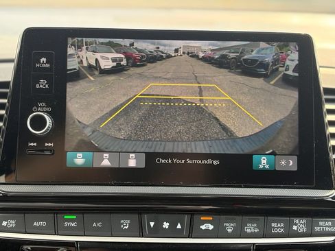 Used 2025 Honda Odyssey Sport-L image 42