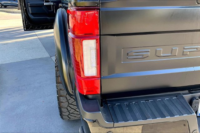Used 2022 Ford F250 Lariat w/ Tremor Off-Road Package AWD/4WD image 29