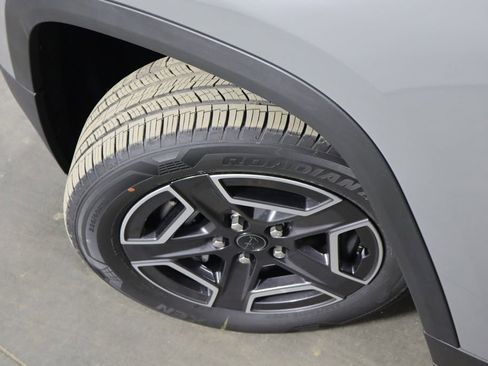 New 2026 Jeep Cherokee Laredo image 44