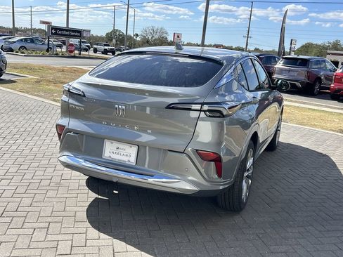 New 2026 Buick Envista Avenir image 6
