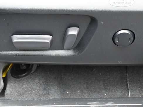 Certified 2020 Toyota Tundra TRD Pro AWD/4WD image 10