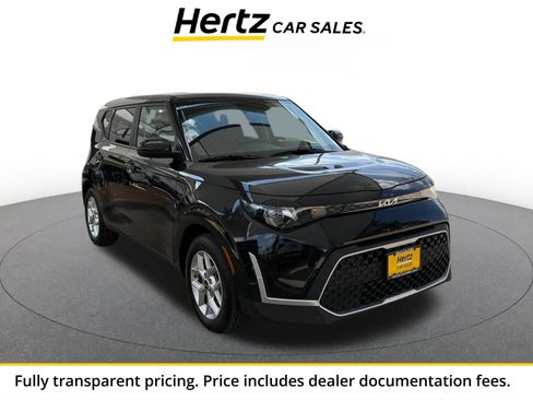 Used 2025 Kia Soul LX w/ LX Technology Package FWD image 1