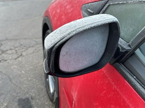 Used 2024 Toyota Prius XLE image 35