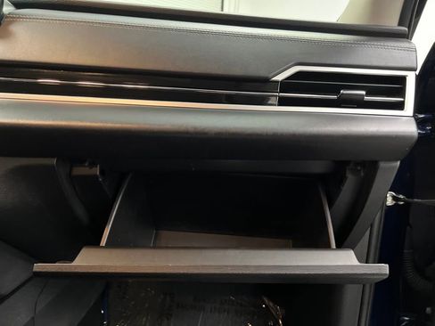 Used 2023 Mitsubishi Outlander SE image 28