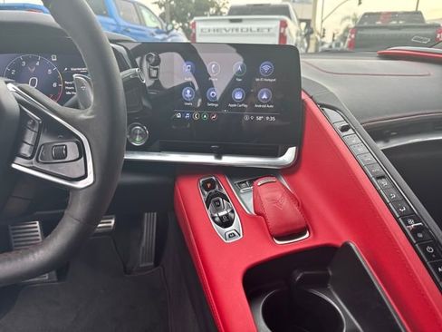 Used 2021 Chevrolet Corvette Stingray Preferred Cpe w/ 2LT image 17