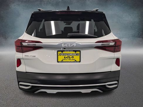 Used 2022 Kia Seltos SX AWD/4WD image 5