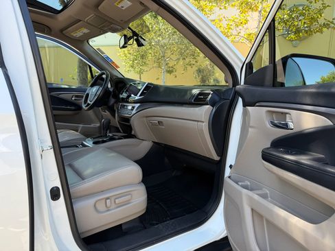 Used 2017 Honda Pilot EX-L image 15