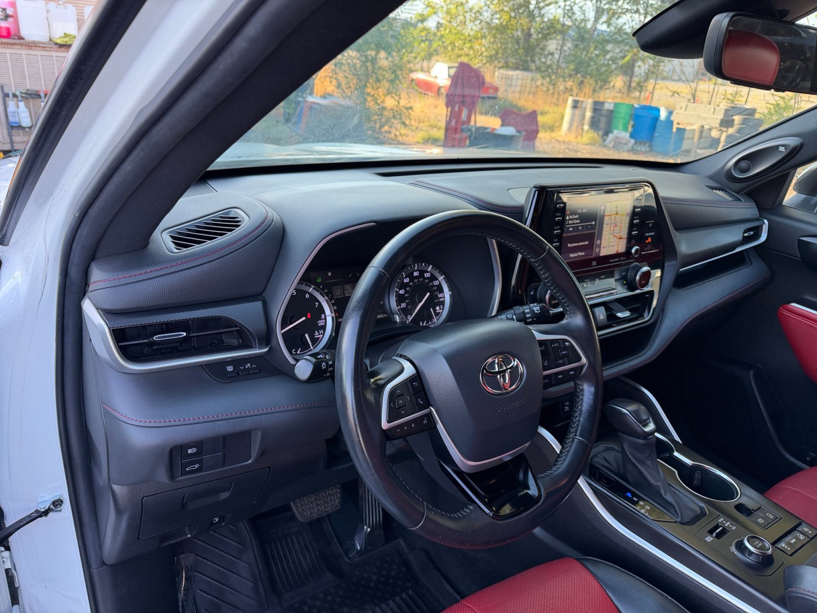 Used 2022 Toyota Highlander XSE AWD/4WD image 18