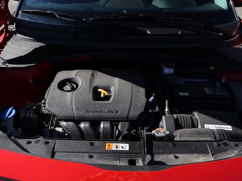 Used 2025 Kia Soul LX w/ Option Group 015 image 40