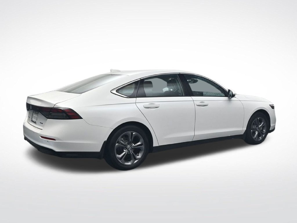 Certified 2025 Honda Accord EX-L image 5