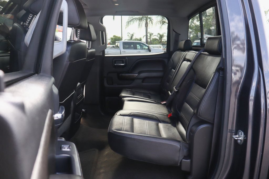 Used 2016 GMC Sierra 2500 Denali w/ Duramax Plus Package AWD/4WD image 44