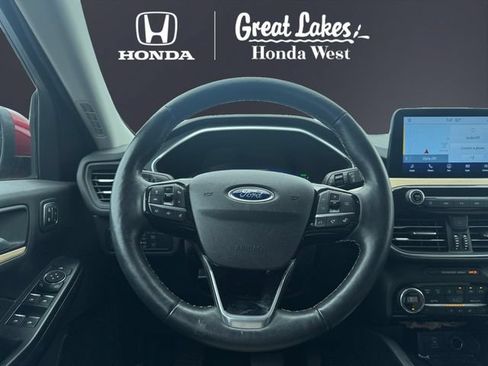 Used 2021 Ford Escape Titanium w/ Titanium Elite Package AWD/4WD image 12